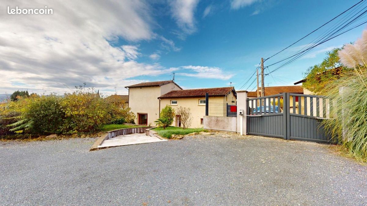 Maison 6 pièces 177 m² · à Genay · 177 m² · 379 000 €