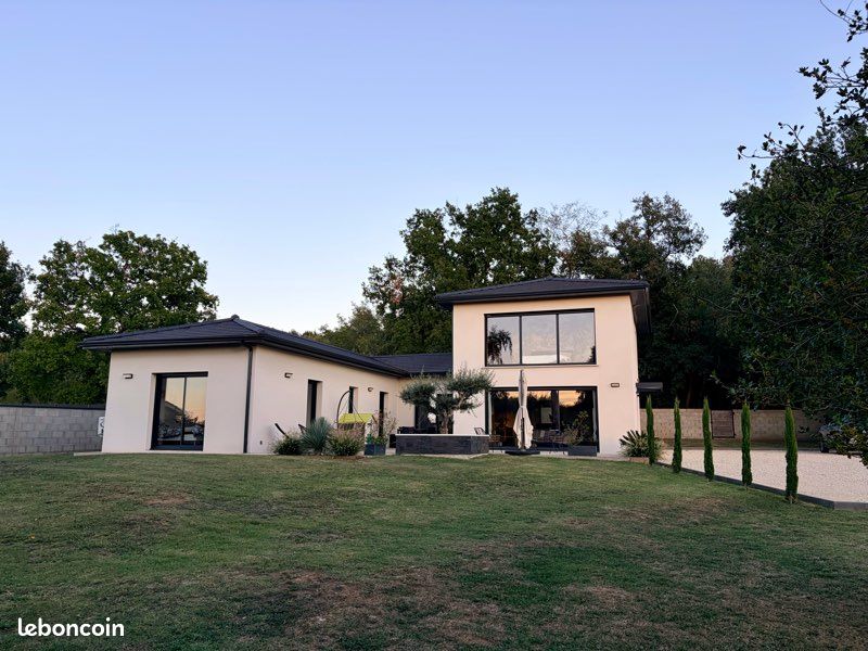 Maison 5 pièces 171 m² · à Agnin · 171 m² · 499 999 €