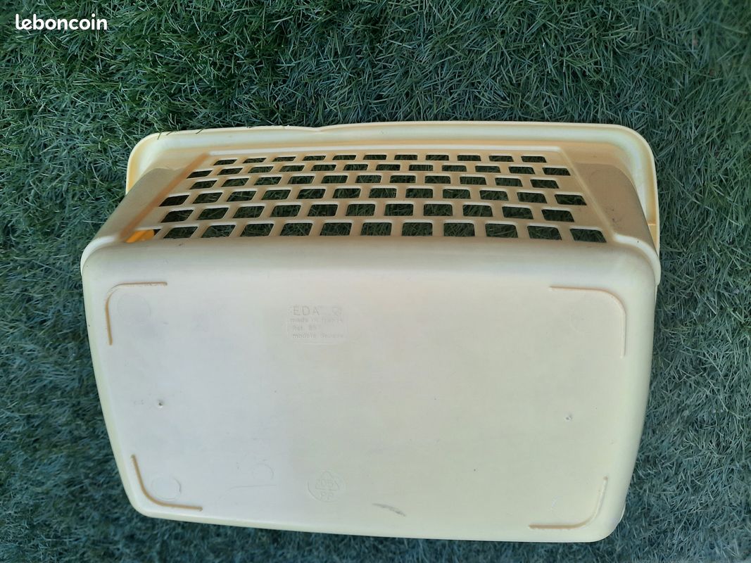 Panier en plastique Marque EDA Made in France (image 3)