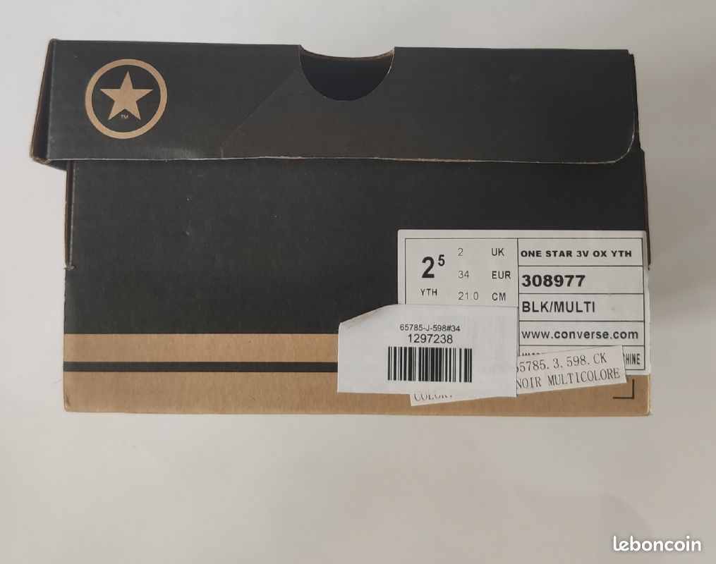 Converse All Star noires multicolores T34 basses avec scratch (image 2)