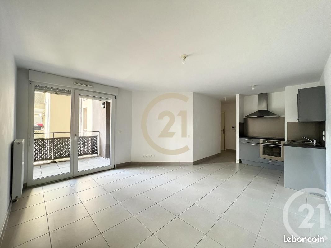 Appartement 4 pièces 67 m² · à Melun · 67 m² · 1 035 €