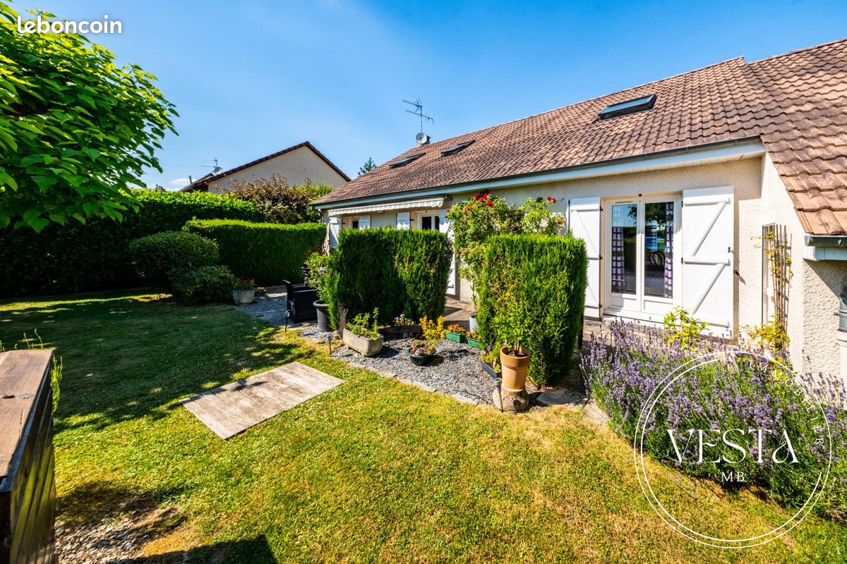 Maison 7 pièces 177 m² · à Couternon · 177 m² · 439 000 €