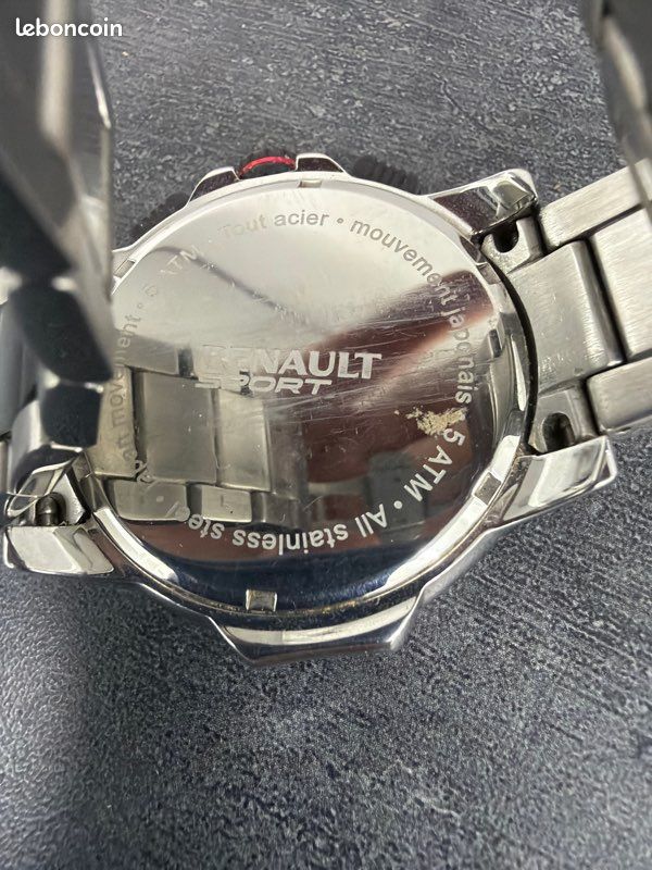 Montre renault sport un mouvement japonais 5 atm (image 2)