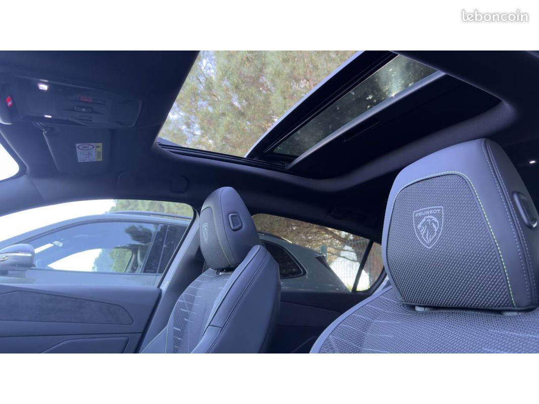 PEUGEOT 308 NOUVELLE Hybrid 145 DCS6 GT +TOIT OUVR+FOCAL+PK VISION 360 DRIVE ASSIST PLUS (image 4)