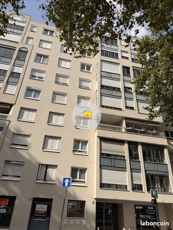 Appartement 1 pièce 32 m² · à Lyon · 32 m² · 660 €/mois