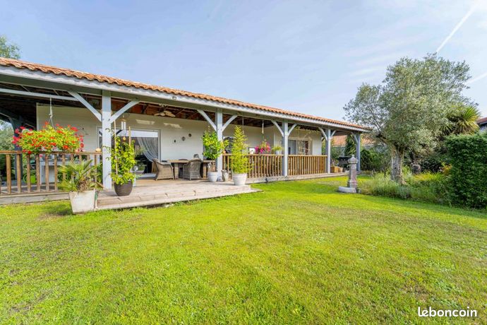 Maison 3 pièces 142 m²