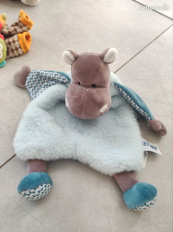 Peluches, jeux et doudous divers en très bon état (image 6)