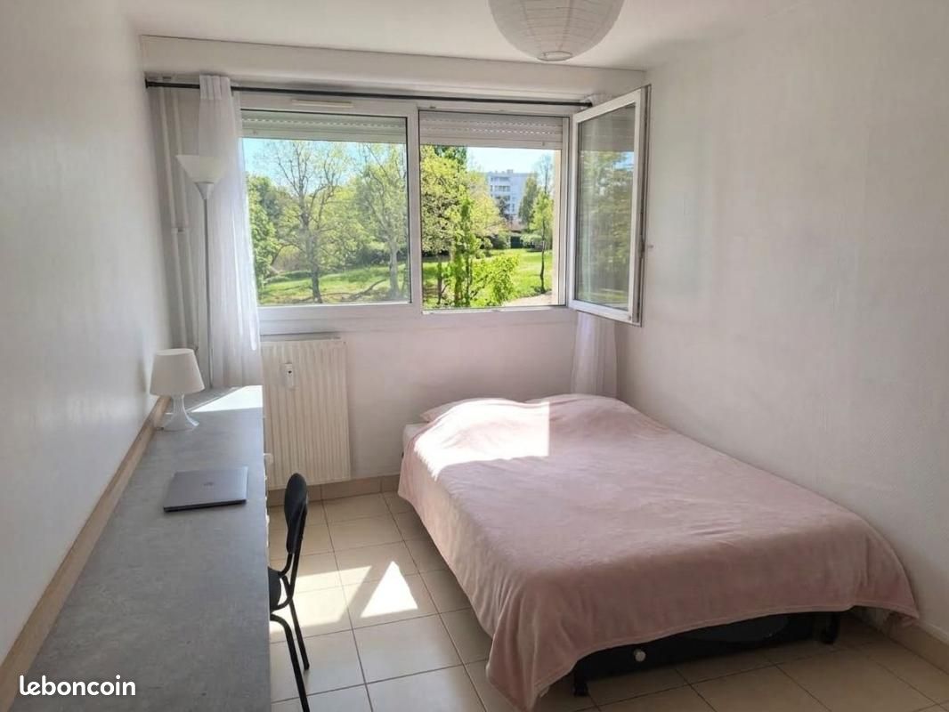 Appartement 1 pièce 16 m² · à Bailly · 16 m² · 599 €/mois