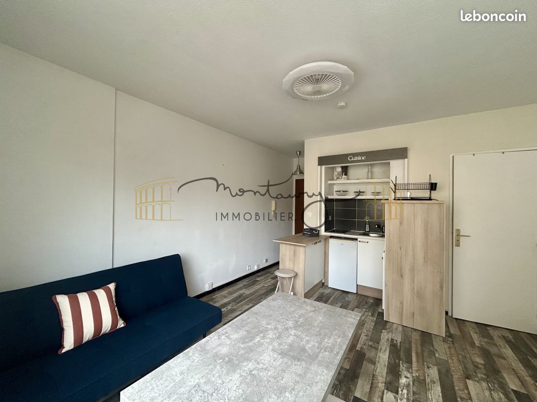 Appartement 1 pièce 19 m² · à Nîmes · 19 m² · 430 €