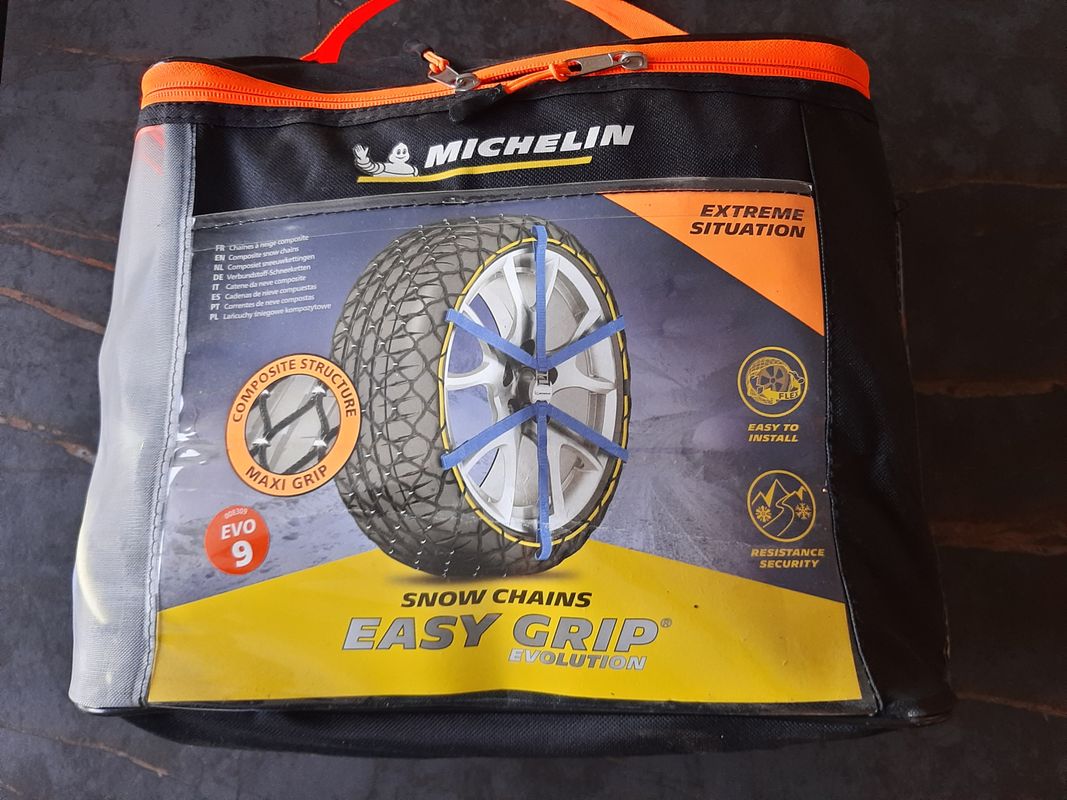 Chaînes à neige Easy Grip evo 9 Michelin NEUVES - Équipement auto