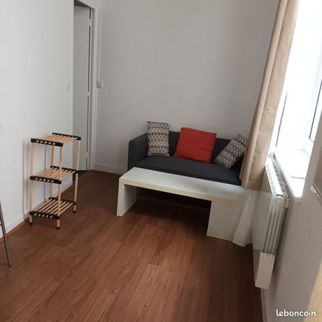 Studio 1 pièce 18 m² — 1