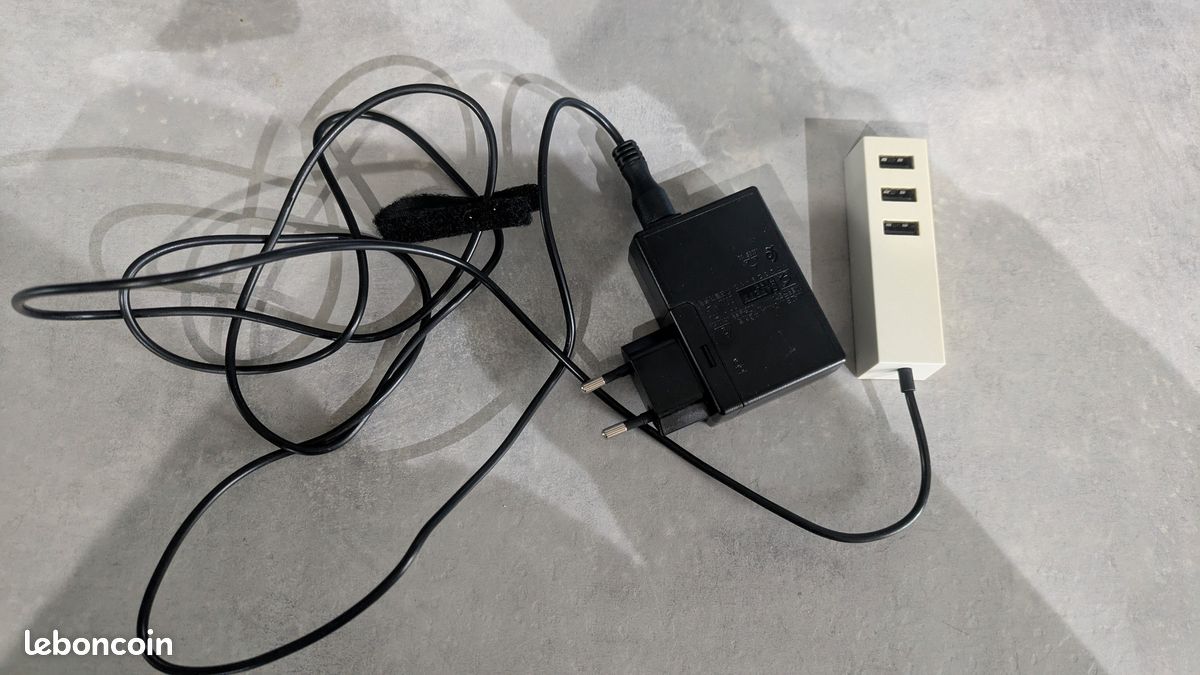 Chargeur usb 3 ports ikea blanc (image 1)