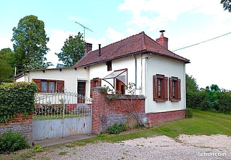 Maison 4 pièces 69 m² · à Hornoy-le-Bourg · 69 m² · 105 000 €
