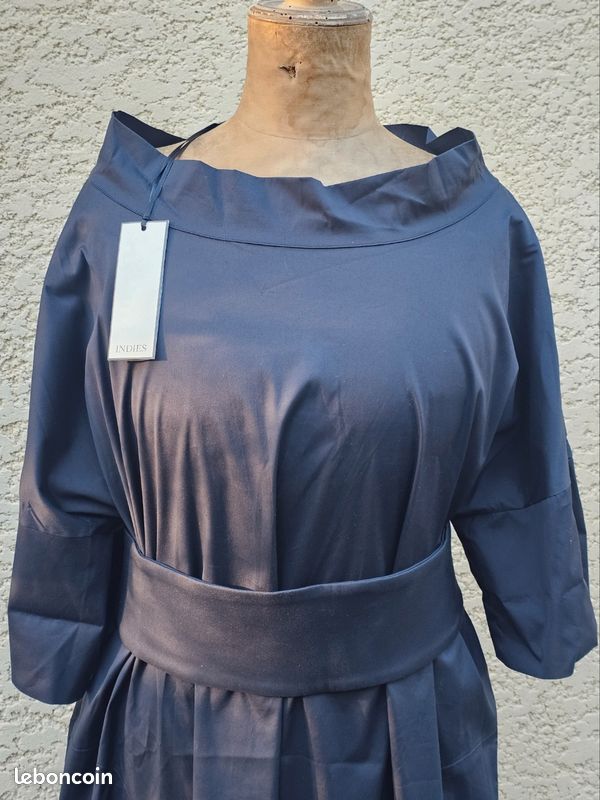 Robe en lin IRENE VAN RYB 38 avec col bijoux framboise