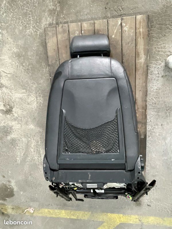 Siège avant droit cabriolet A4 B6 (image 3)