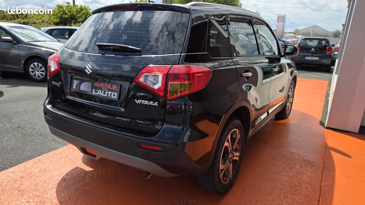 Suzuki VITARA 1.6 VVT PACK AUTO (image 12)