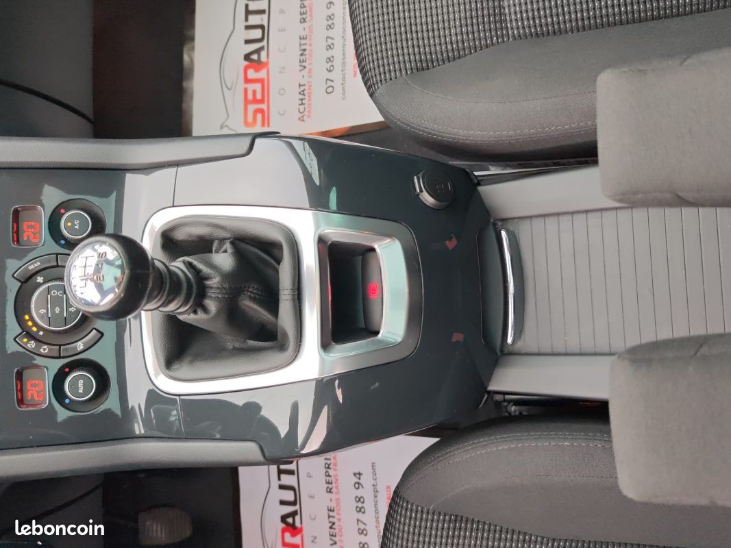 Peugeot 5008 2.0 blue hdi 150 allure / 7 places (image 11)