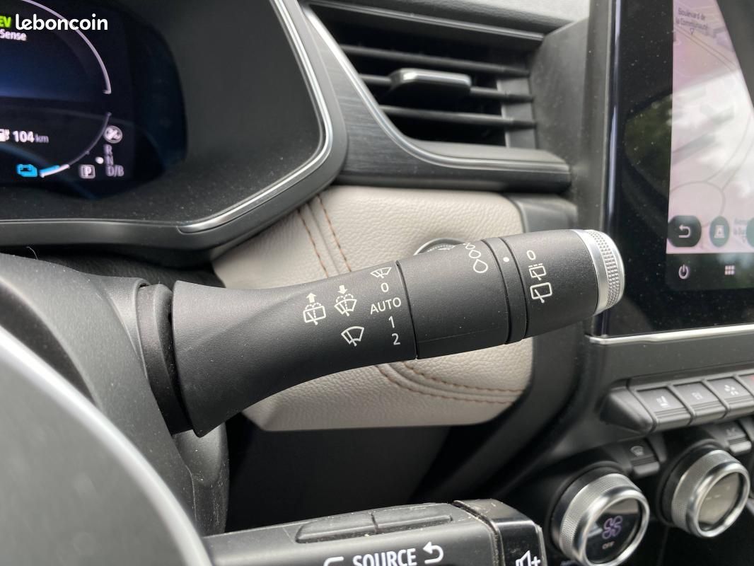 Renault Captur II (HJB) 1.6 E-Tech Plug-in 160ch Initiale Paris (image 21)