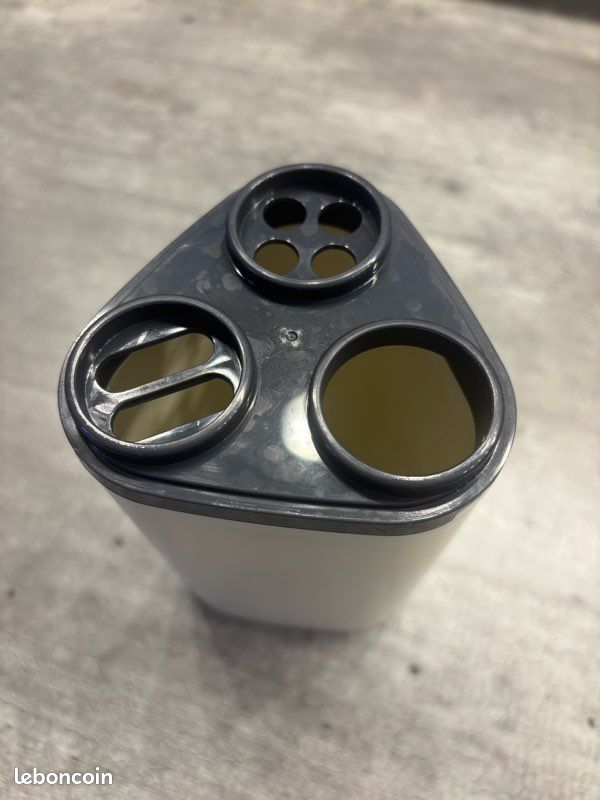 Pot à épices Tupperware (image 3)