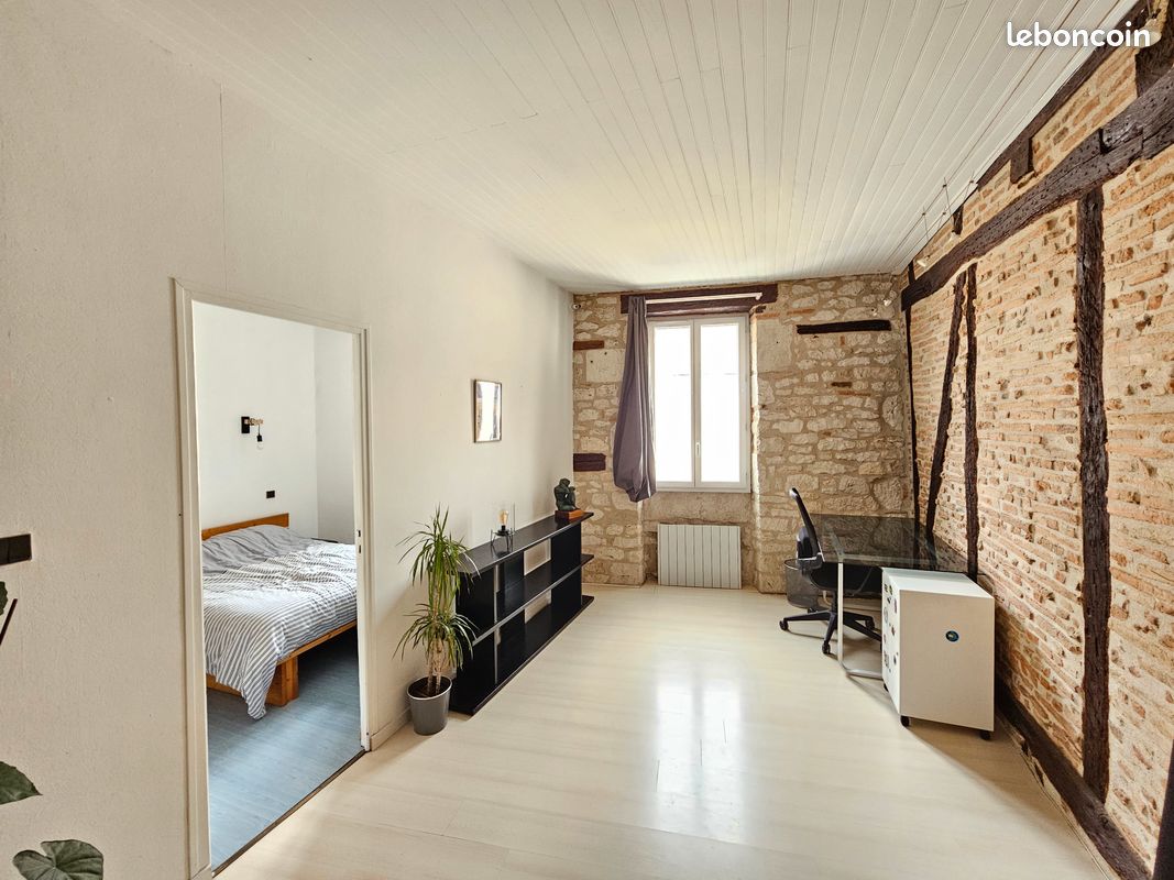 Maison 3 pièces 70 m² · à Montpezat-de-Quercy · 70 m² · 660 €