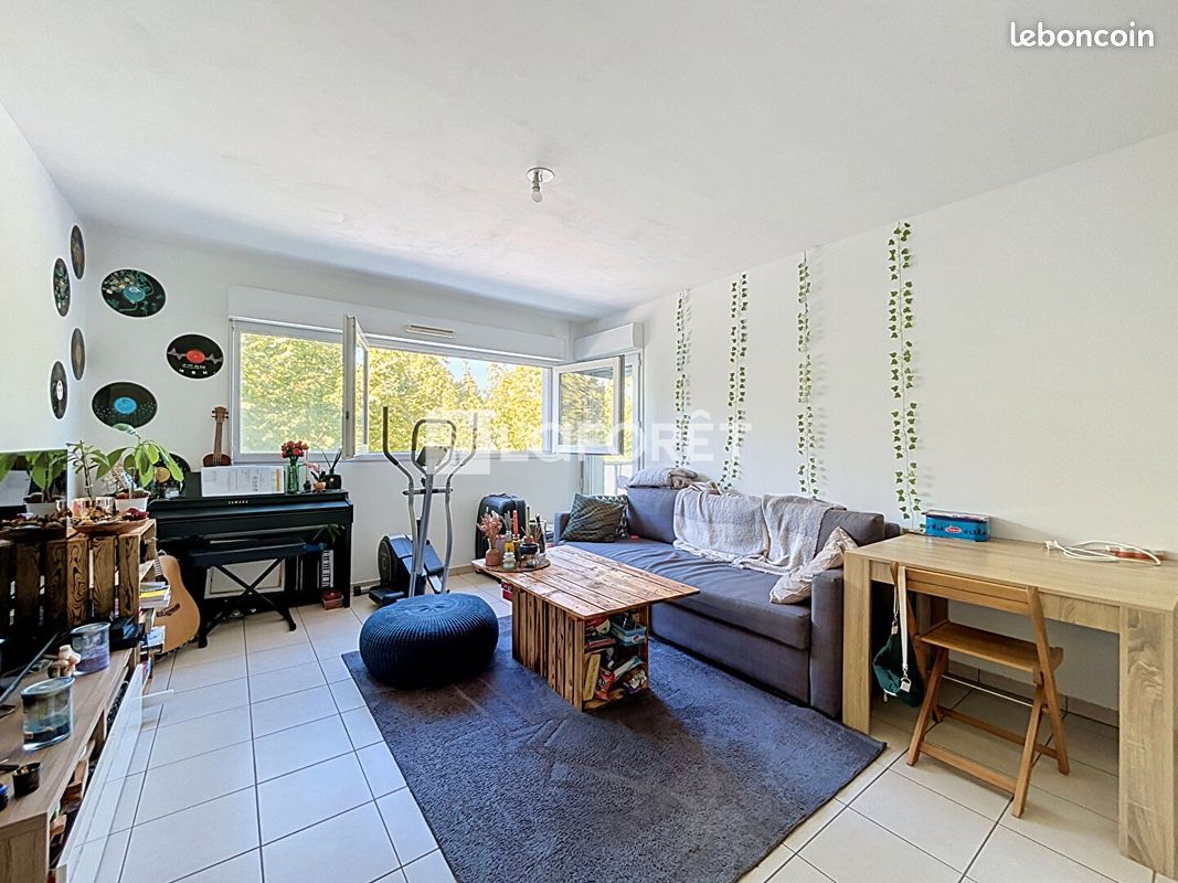 Appartement 2 pièces 47 m² · à Mont-Saint-Aignan · 47 m² · 650 €/mois