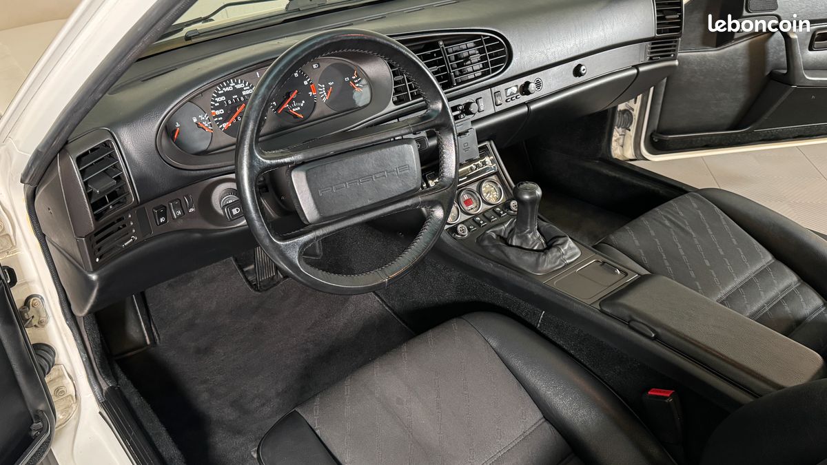 Porsche 944 Turbo 250cv M030 / 220 SUPERBE 191400kms (image 5)