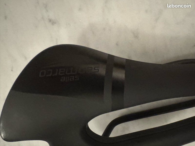 Selle San Marco Shortfit Manganèse - Selle Vélo Route VTT Gravel Ergonomique Rail Acier Mixte Selle Velo Confortable Selle San Marco Shortfit Manganèse - Selle Vélo Route VTT Gravel Ergonomique Rail Acier Mixte Selle Velo Confortable