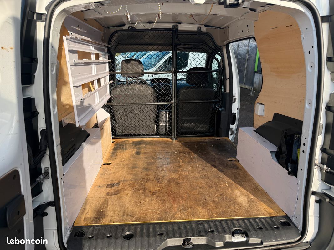 Renault kangoo dci 90ch grand confort 95000kms (image 5)