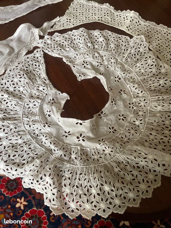 Lot De 3 Cols Anciens – Broderie Et Dentelle – Époque Belle Époque – Blanc Coton