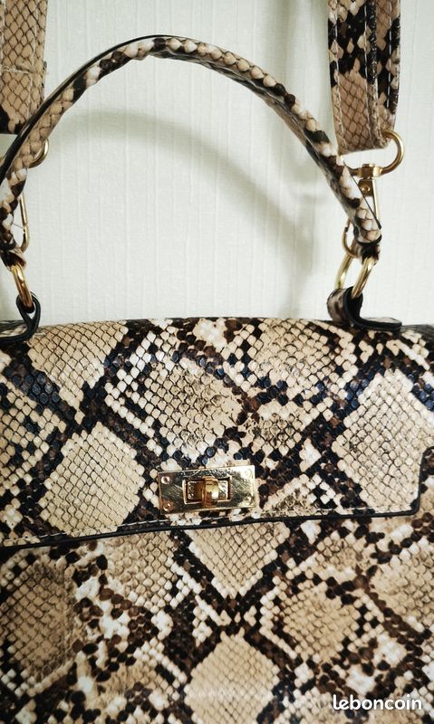 Sac à Main Clutch House Of Borel - Fabriqué à Milan, Italie - Imitation Python Bleu - Neuf Avec étiquettes