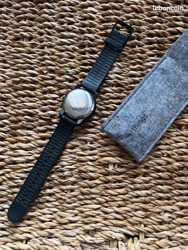 Montre connectée Withings – pile à changer – bon état (image 3)