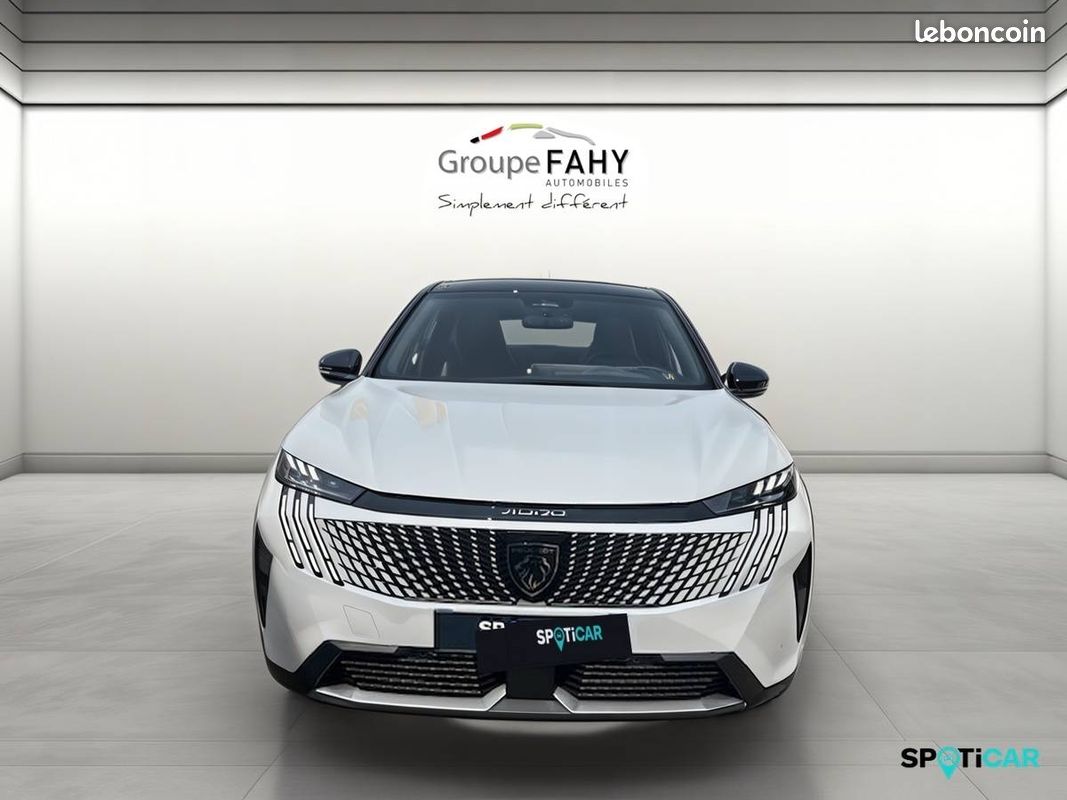 PEUGEOT 3008 Hybrid 145 e-DCS6 GT (image 2)