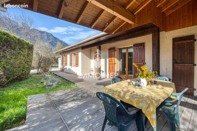 Maison 7 pièces 132 m²