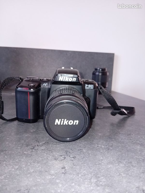 Nikon F601 + Nikkor 28-105mm – Appareil Photo Argentique Vintage – Japon 1990