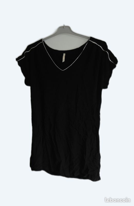 Tunique petite robe courte fluide décolletée col V manches courtes