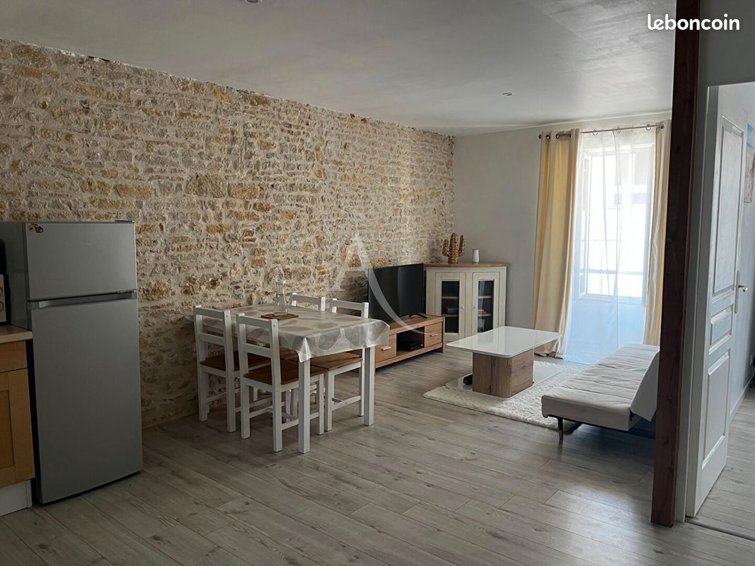 Appartement 2 pièces 46 m² · à Rochefort · 46 m² · 750 €/mois