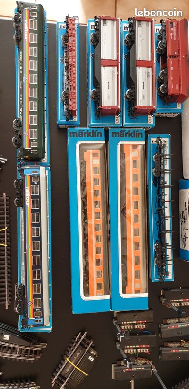 Train electrique HO marklin (réseau complet) (image 9)
