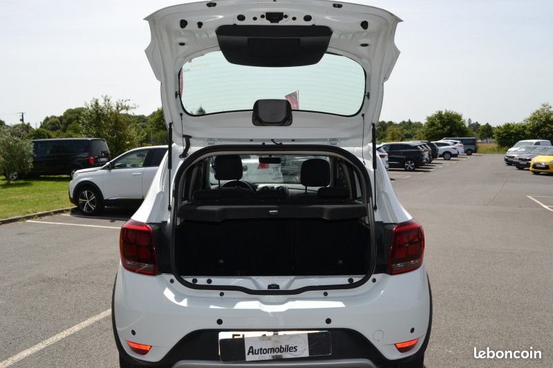 Dacia SANDERO 1.5 BLUE DCI 95CH STEPWAY - 20 (image 11)