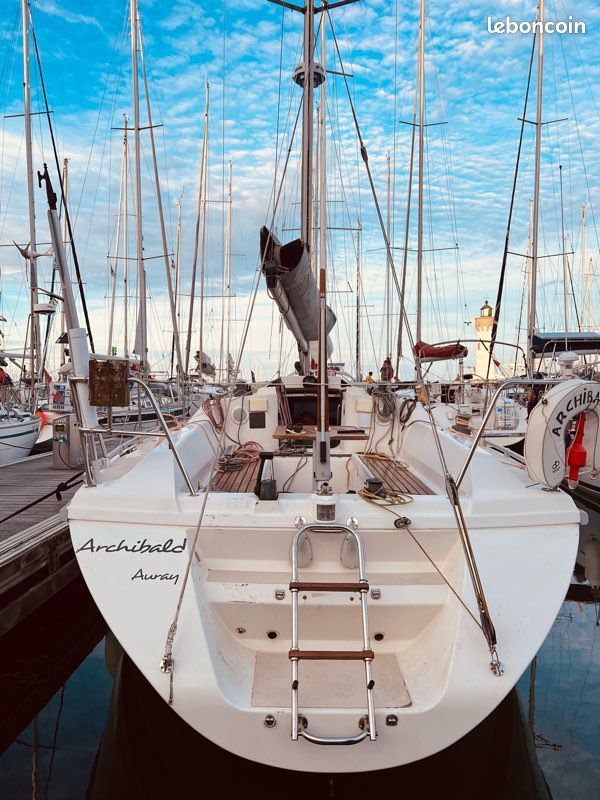 SUN ODYSSEY 32I (JEANNEAU) — View photo 1