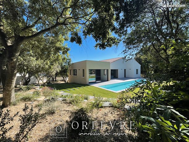 Villa 5 pièces 150 m²