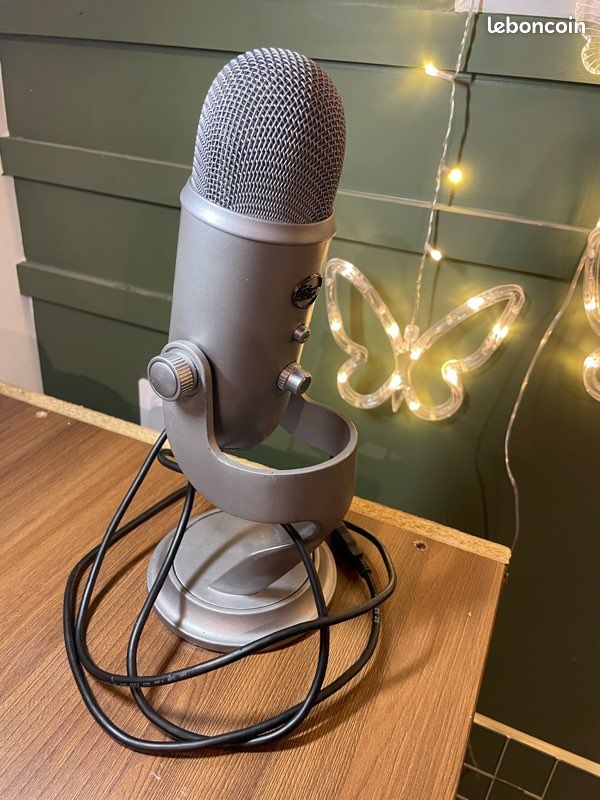 Micro asmr (image 1)
