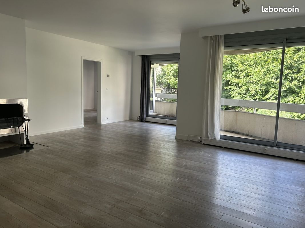 Appartement 7 pièces 136 m² · à Reims · 136 m² · 1 750 €