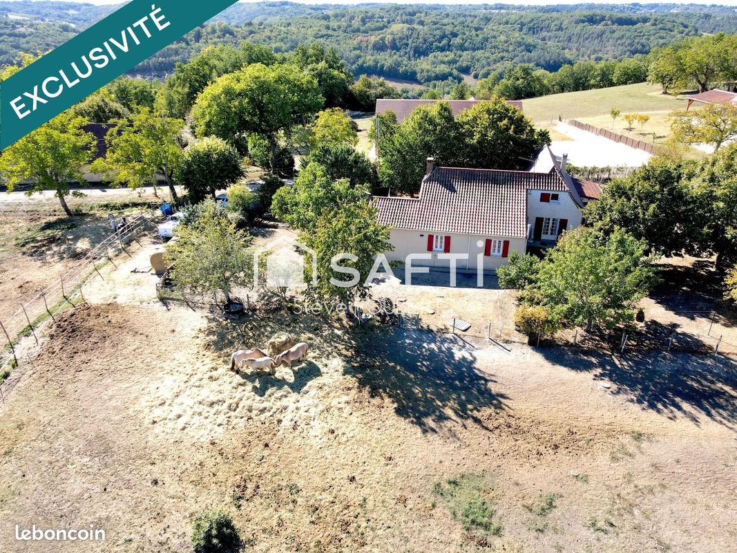 Maison 7 pièces 118 m² · à Plazac · 118 m² · 280 000 €