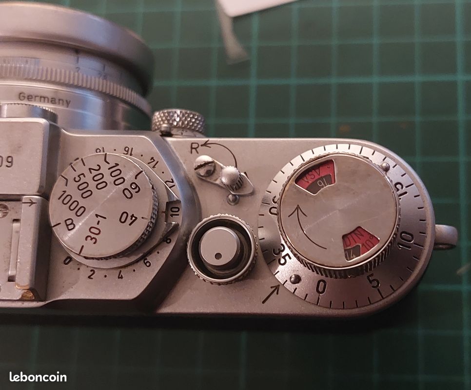 Lot 136 - A Leica IIIf Red Dial Rangefinder Camera