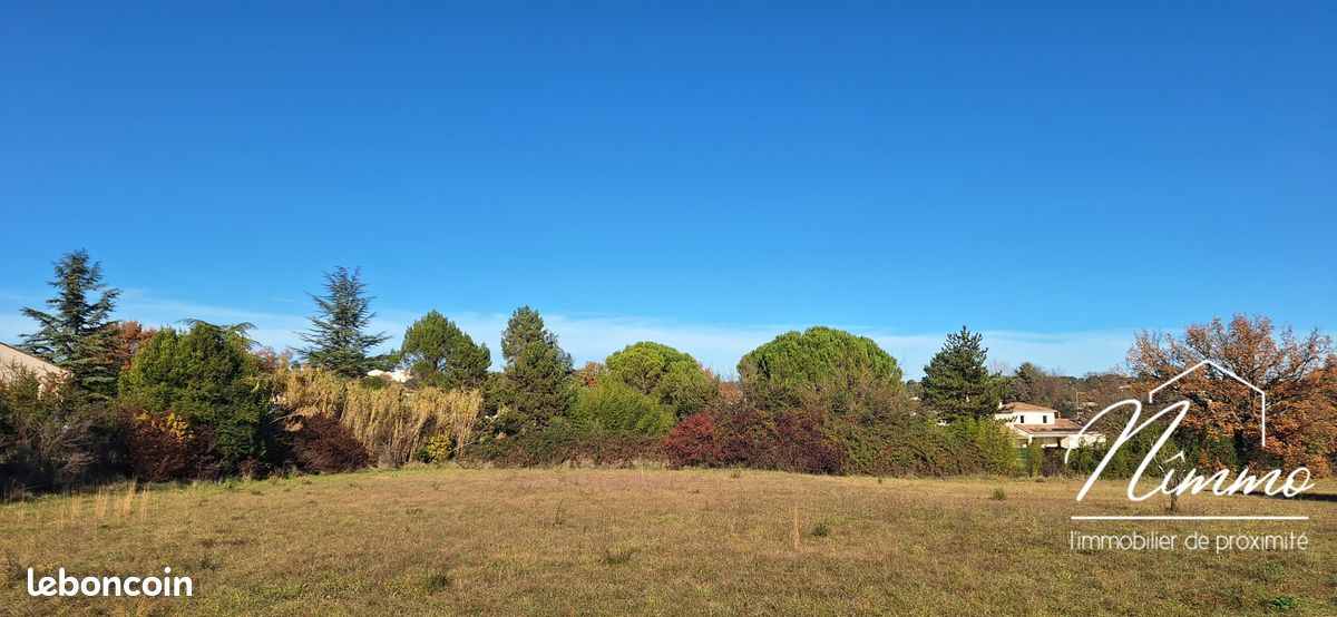 Terrain 329 m² Alès (image 1)