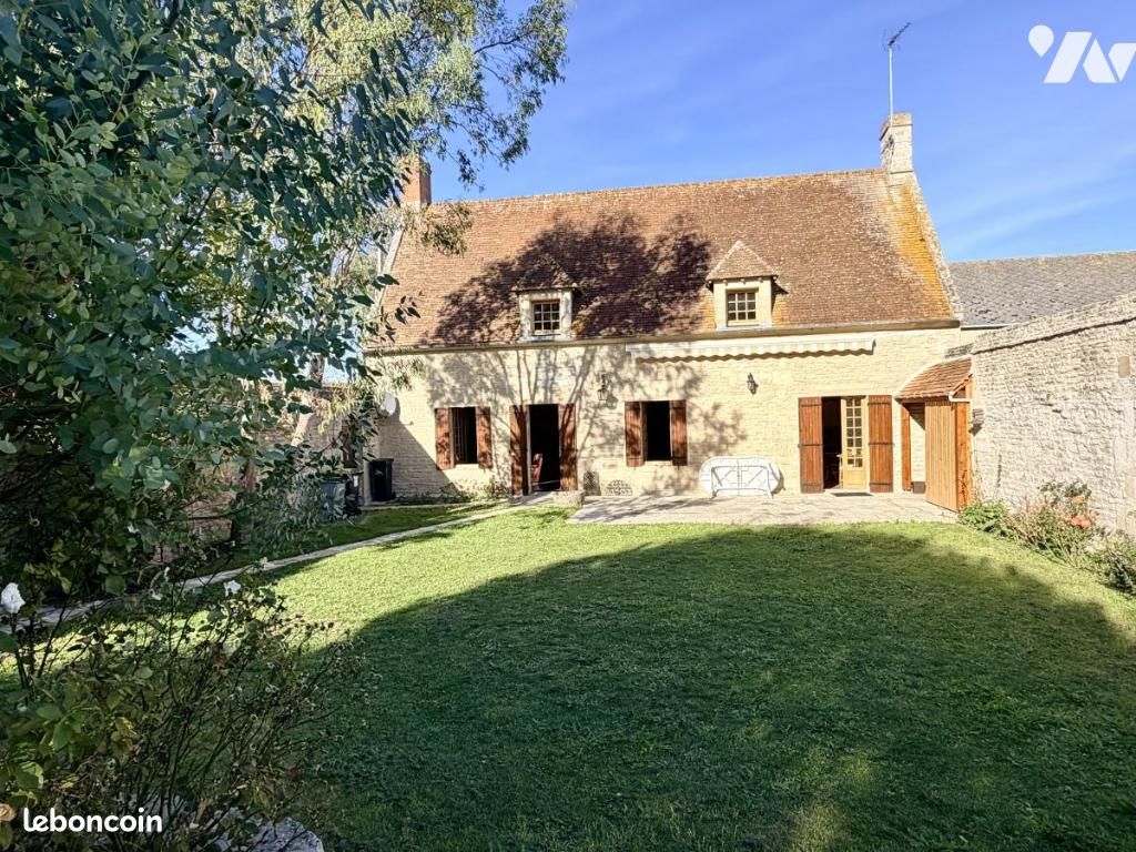 Maison 5 pièces 134 m² · à Creully sur Seulles · 134 m² · 416 000 €
