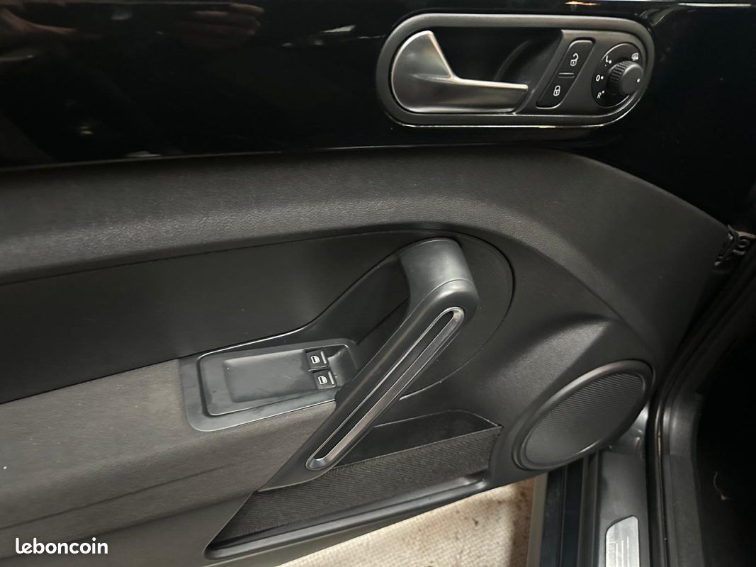 Volkswagen beetle 1.2 tsi 105 cv beetle 2012 (image 11)