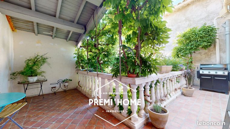 Maison de village 7 pièces 215 m²