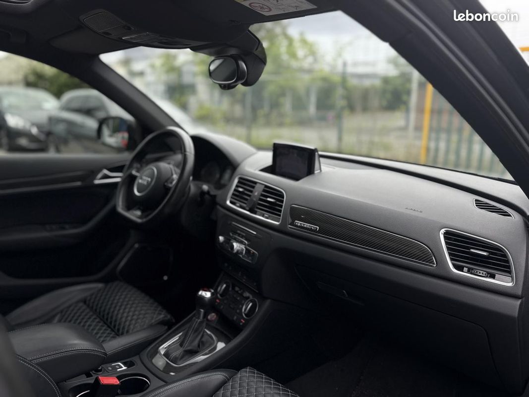 AUDI RS Q3 SIEGES SPORT RSQ3 Quattro 2.5 TFSI - 340 - BV S-tronic RS (image 14)