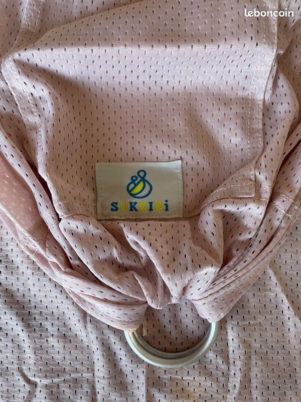 Sling de portage SUKKIRI respirant rose - Idéal été / baignade (image 2)